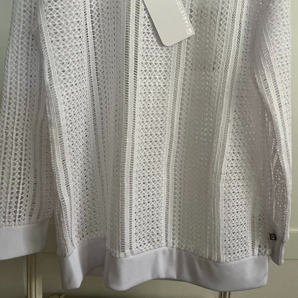 BNWT Fabletics Sophie Tunic White Sheer Crochet Lace Long Sleeve (M) - Picture 4 of 7